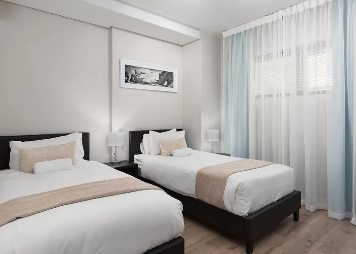 Greenwich 2 Bedroom Apartment In De Waterkant